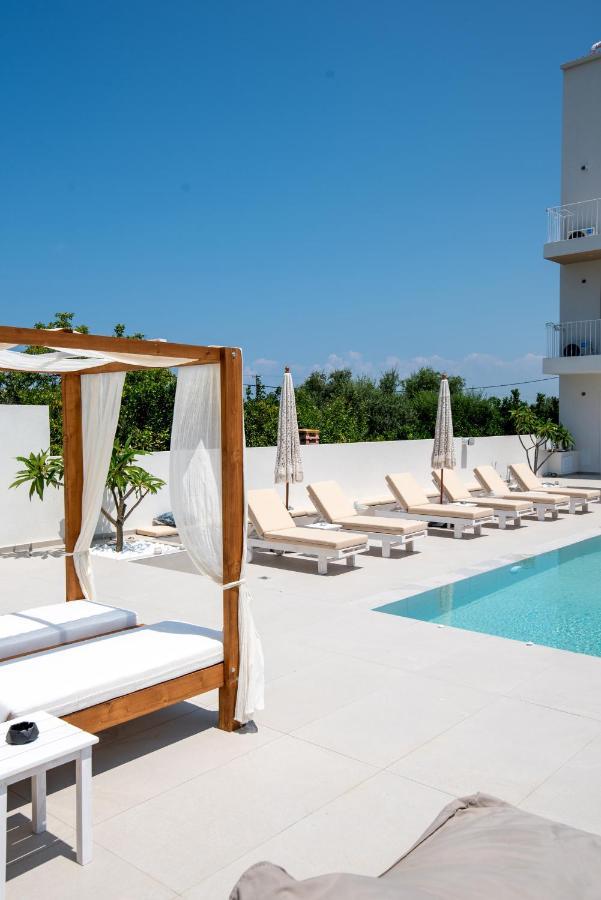 Ennea Suites-Earth Suite Flámbouras Exteriör bild
